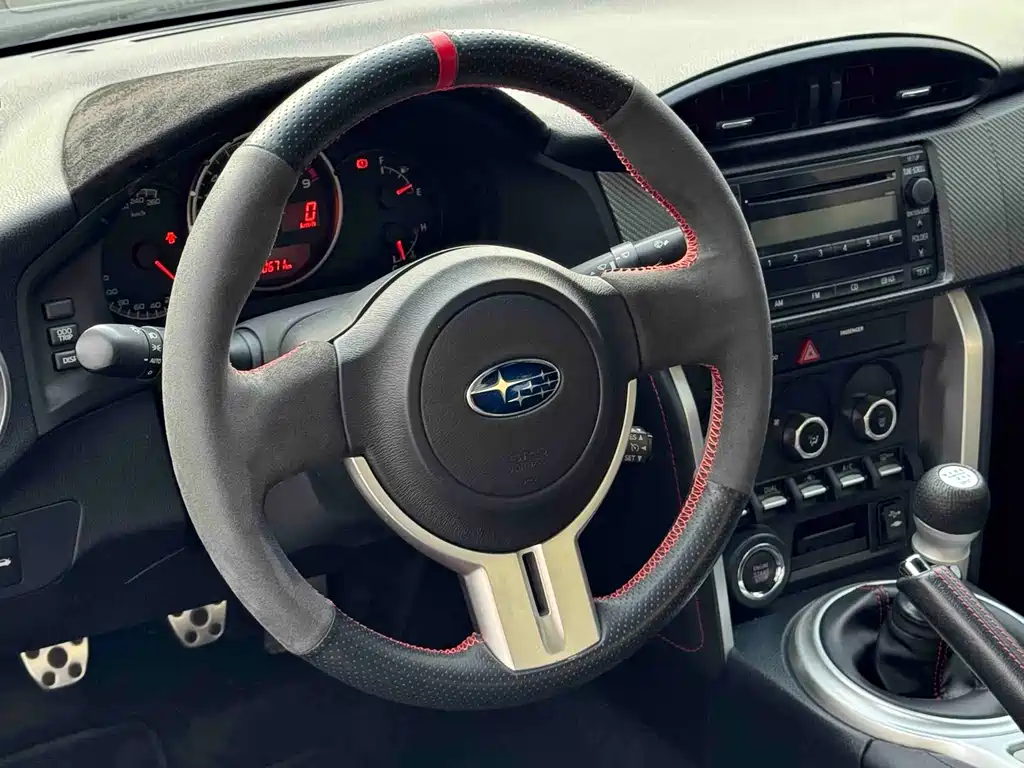 Subaru BRZ — миниатюра 10