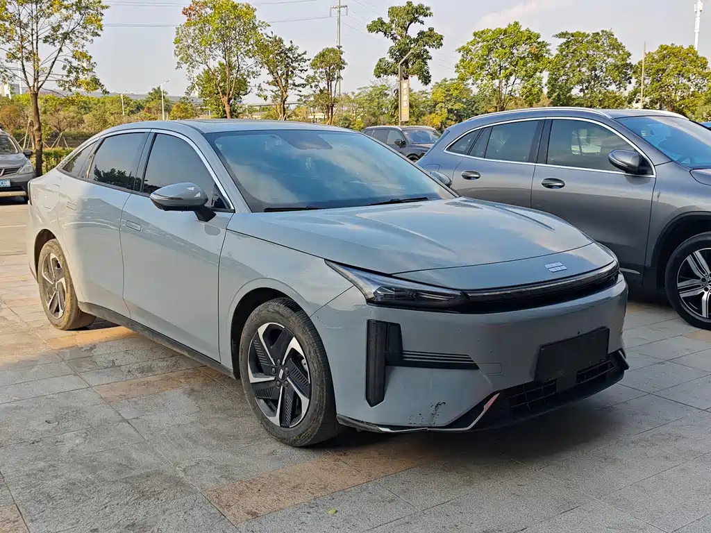 GEELY GALAXY GALAXY L6