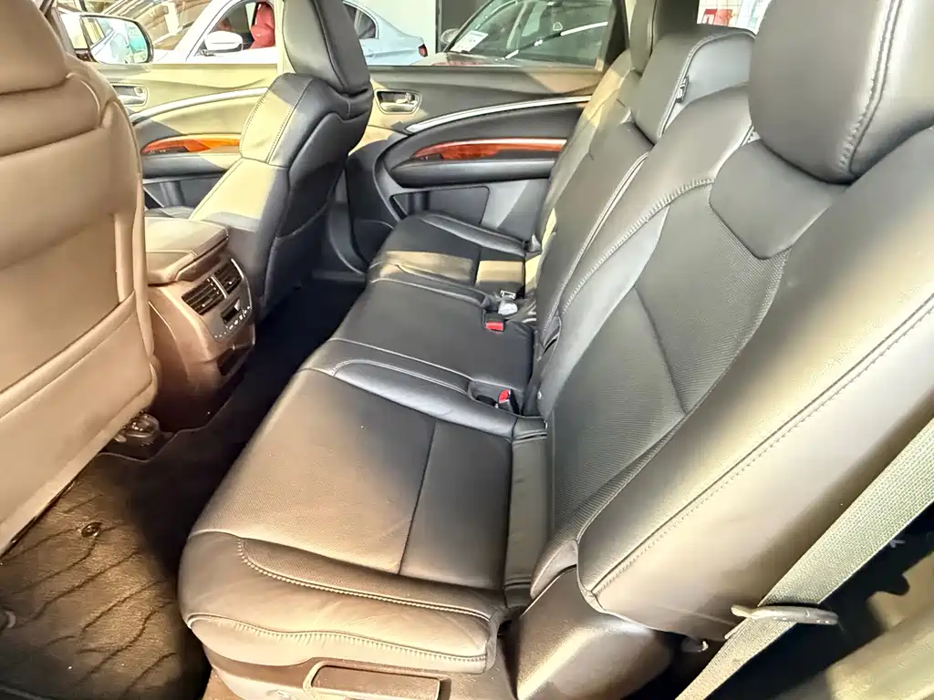 Acura MDX — миниатюра 5