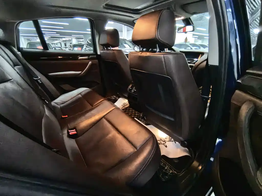 BMW X4 — миниатюра 10