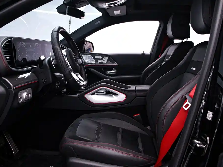 MERCEDES-BENZ GLE COUPE AMG