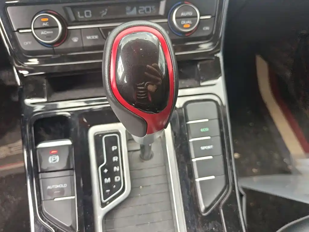 Geely Emgrand GS — миниатюра 7