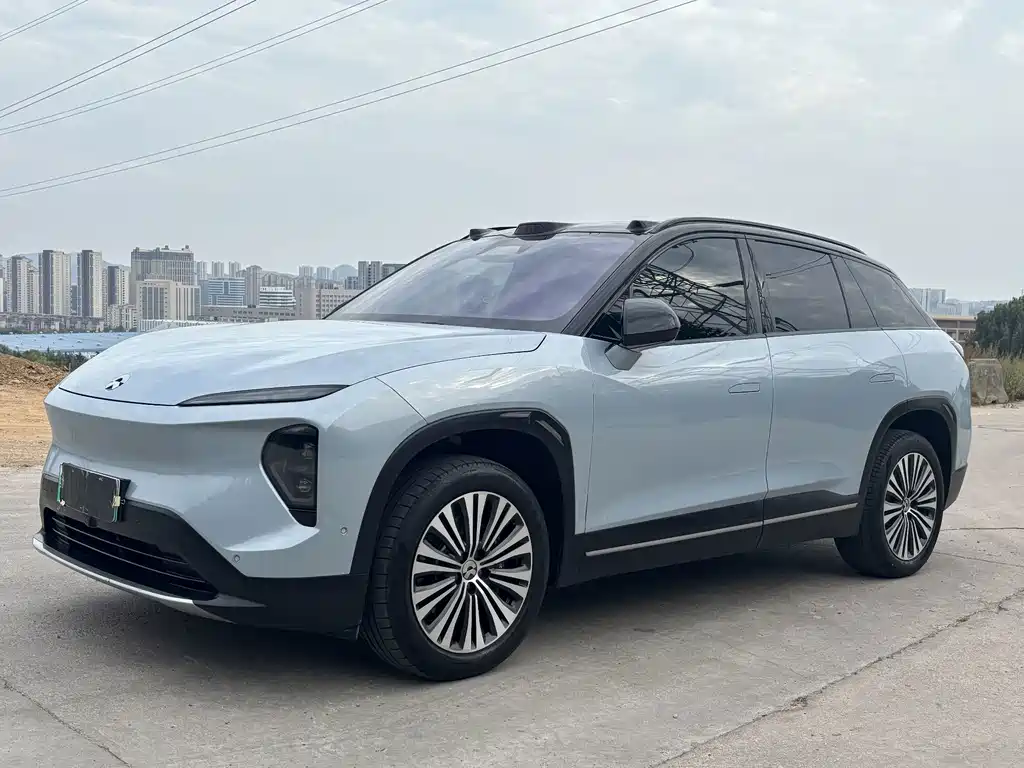 NIO ES7