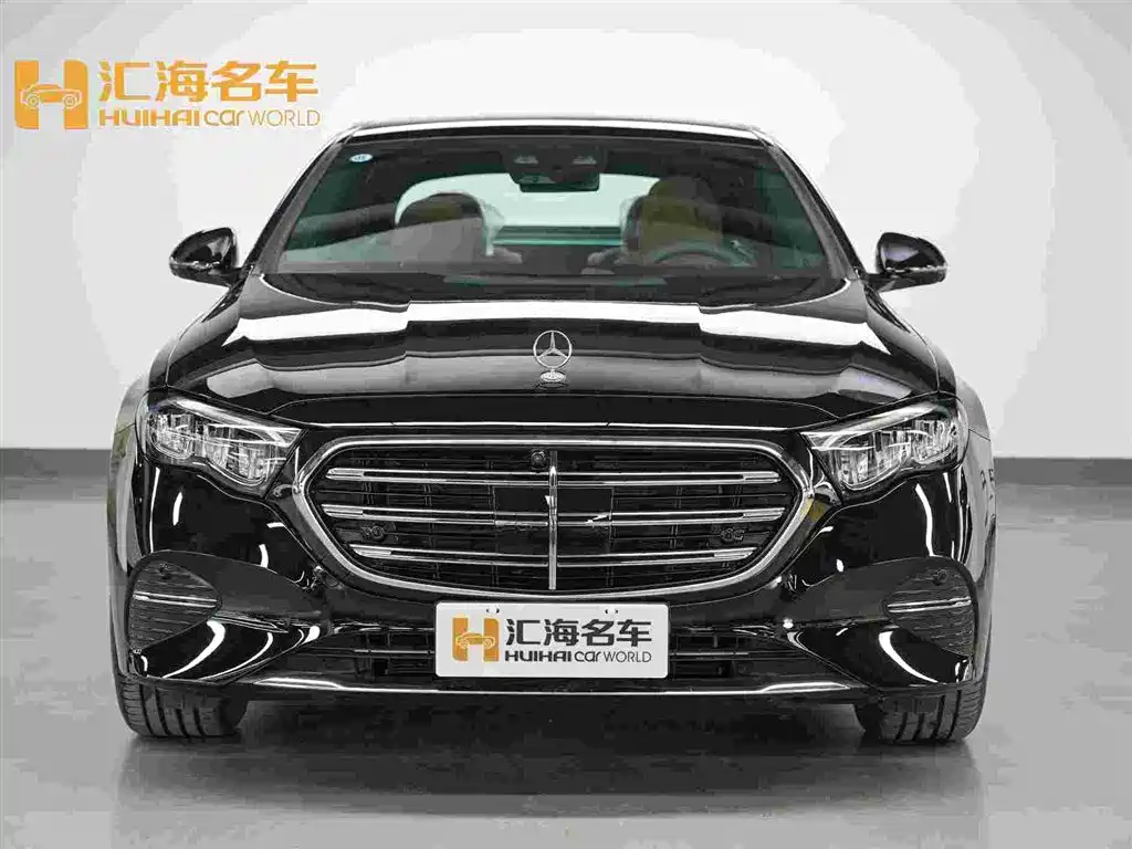 Mercedes-Benz E-Class — миниатюра 2