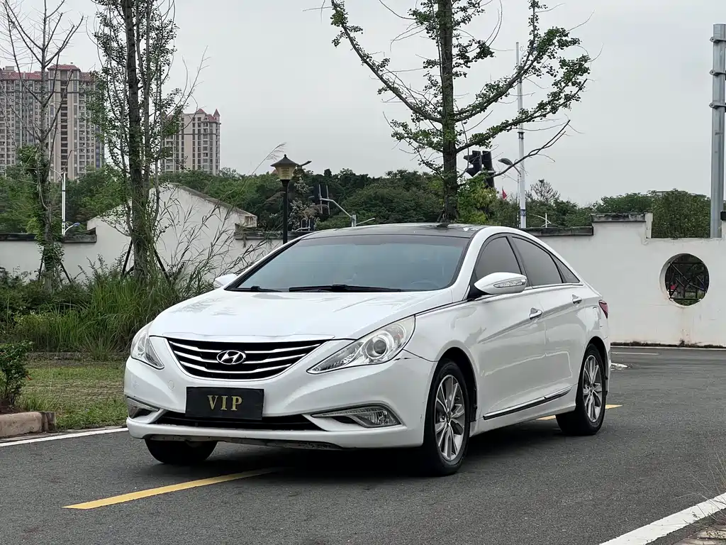 Hyundai Sonata 2015