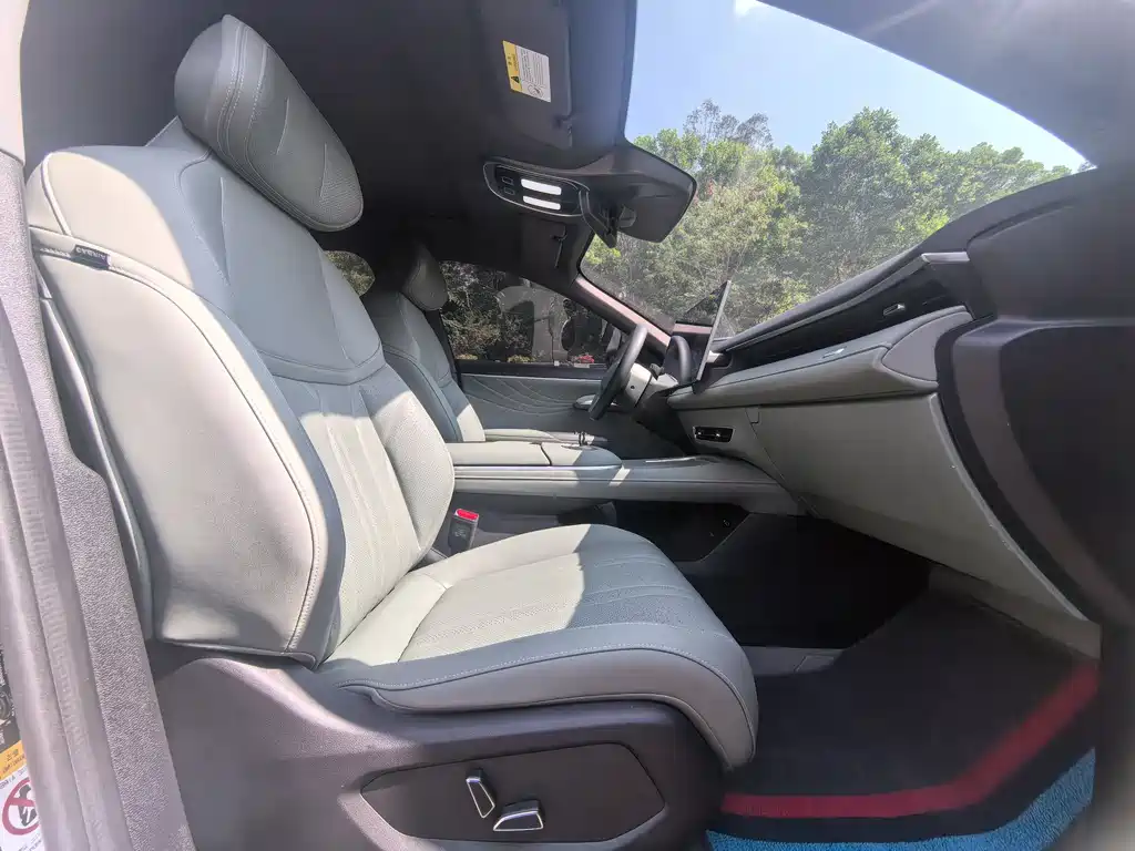 Changan Deepal DARK BLUE S07