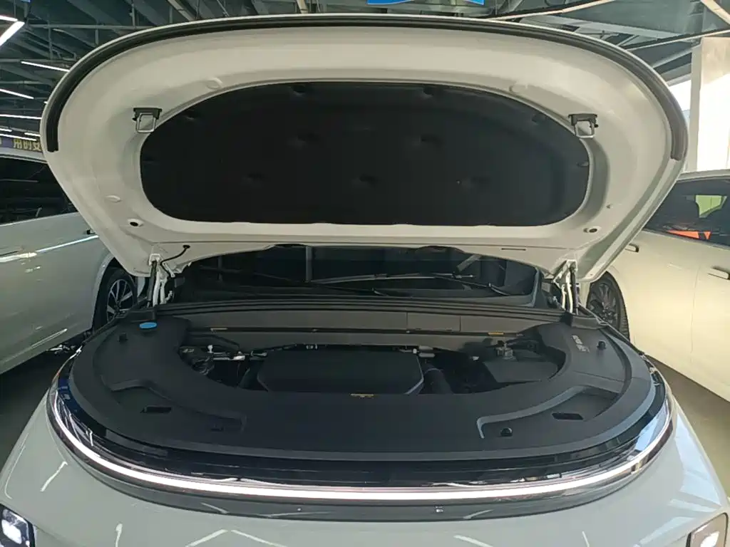 Li Auto Li L7 — миниатюра 20