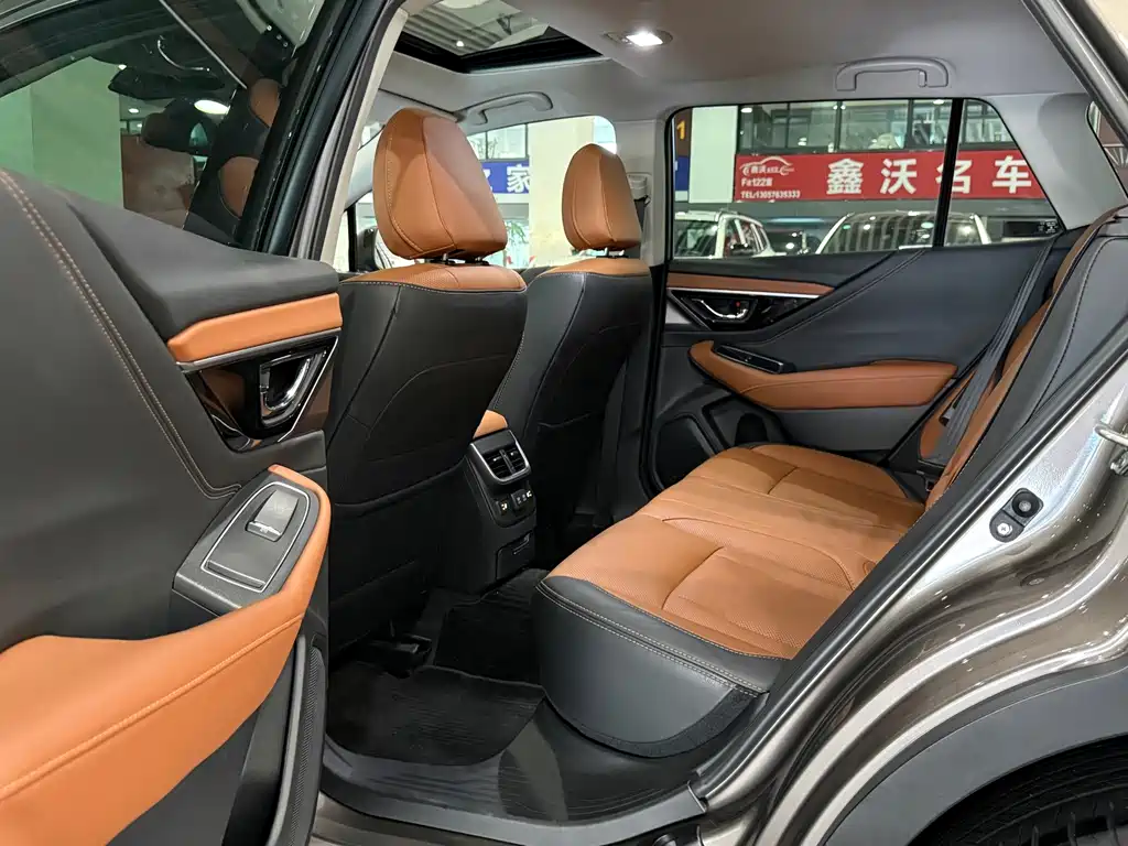 Subaru Outback — миниатюра 8
