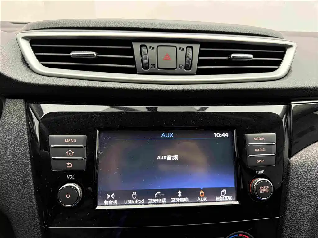 Nissan Qashqai 2017 2.0L CVT Smart V