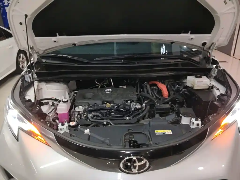 Toyota Granvia — миниатюра 20