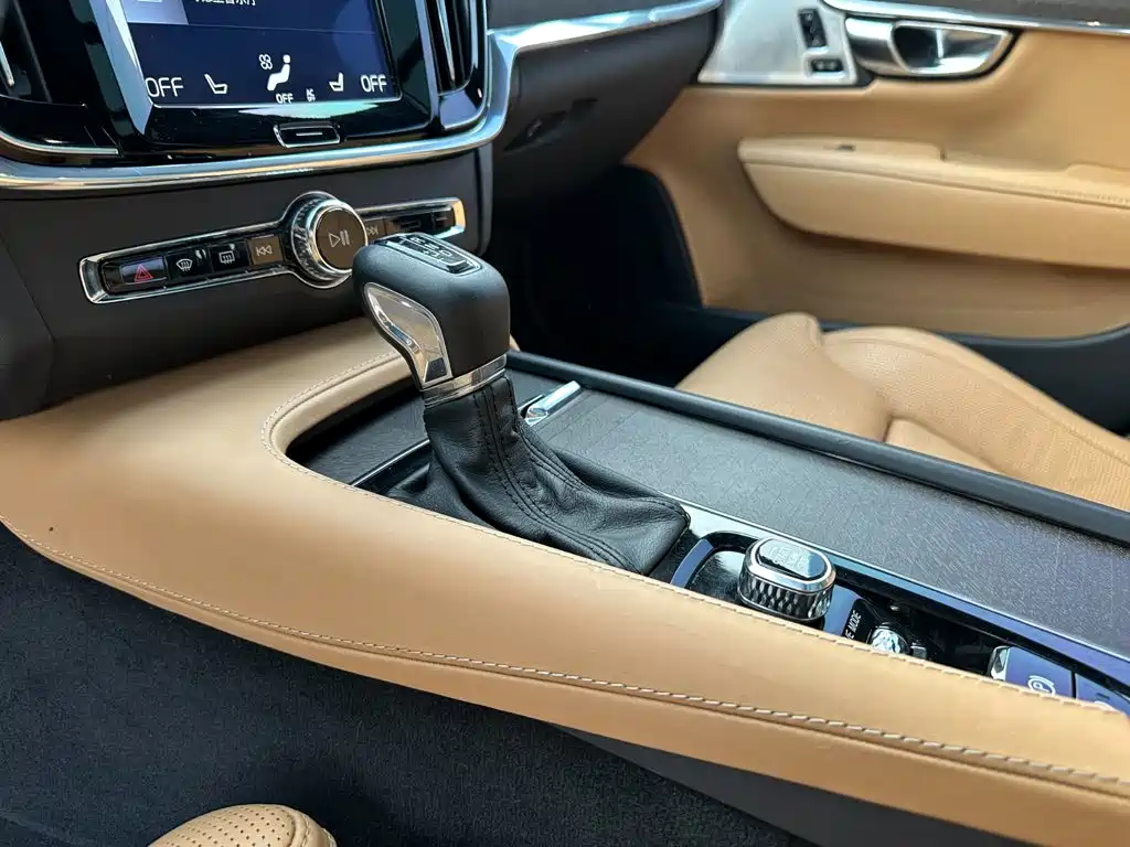 Volvo V90 — миниатюра 13