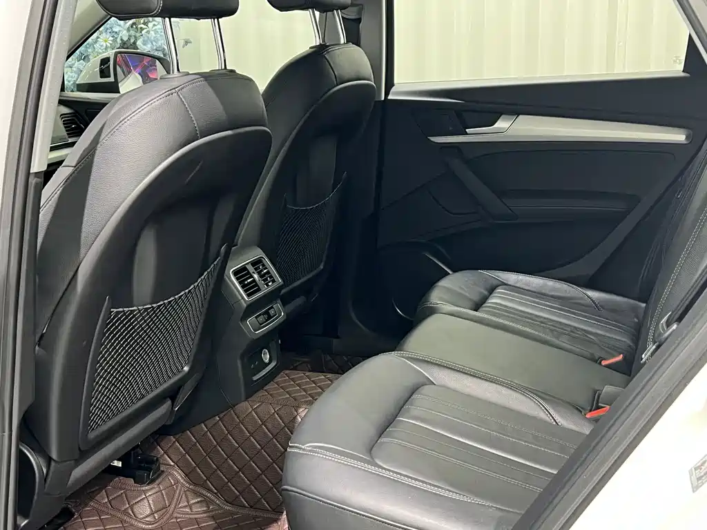 Audi Q5L 2020 45 TFSI Premium Fashion