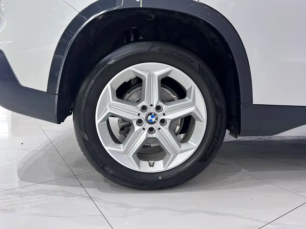 BMW X1 — миниатюра 20