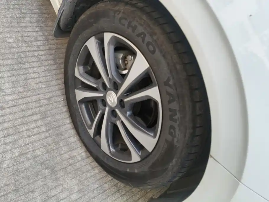 Changan Eado — миниатюра 6