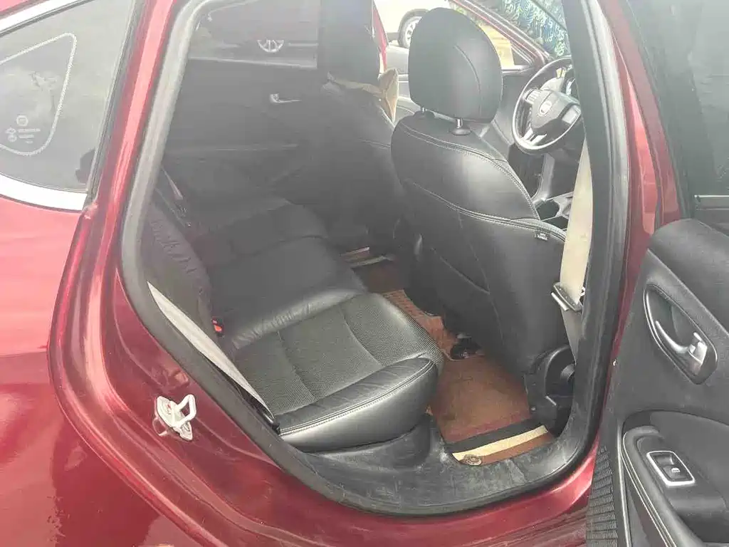 Fiat Viaggio 2012 1.4T AT