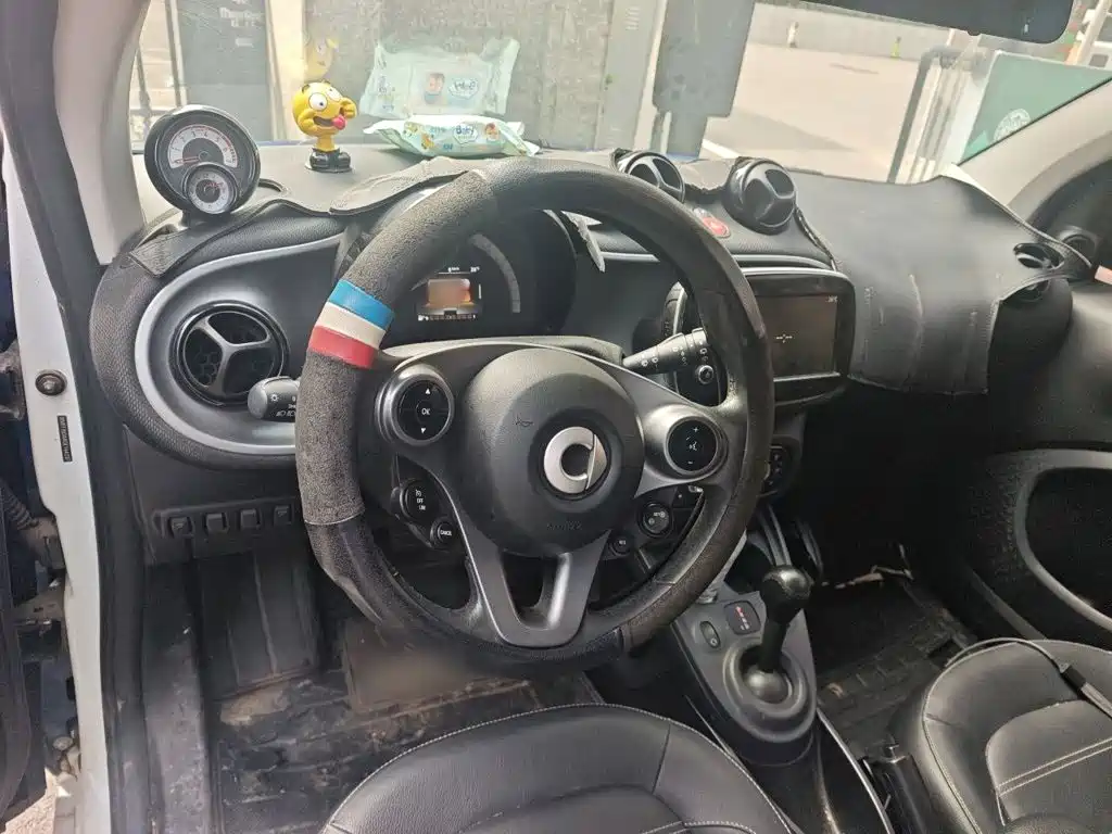smart Smart Fortwo — миниатюра 10