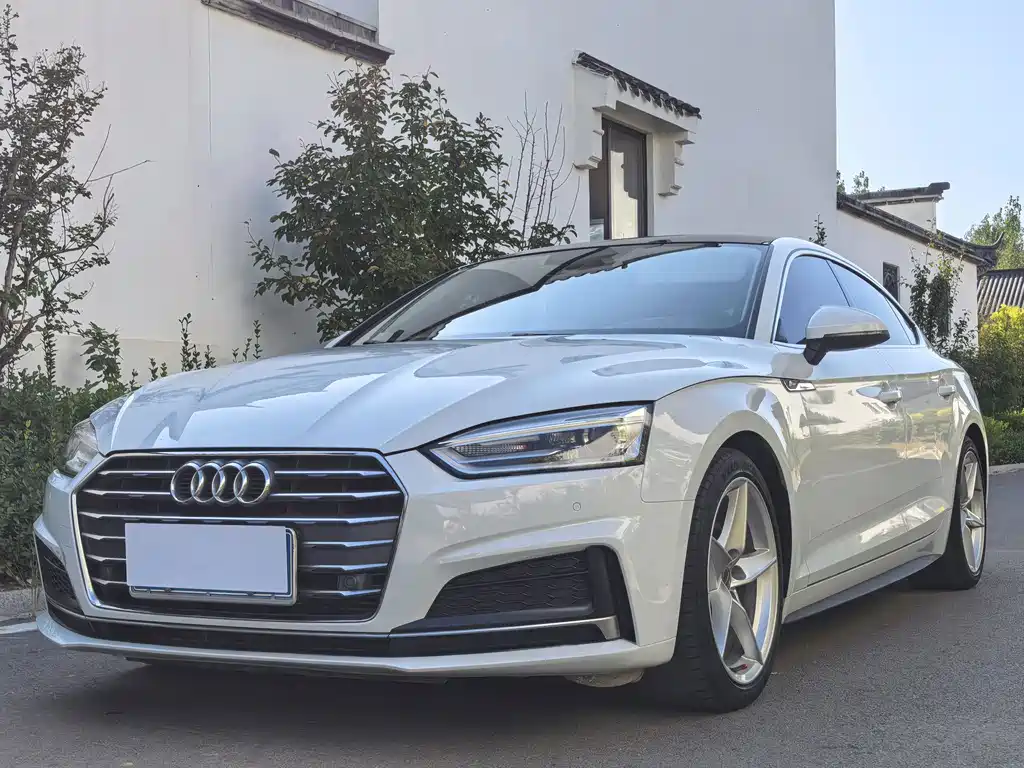 Audi A5 (Import) — миниатюра 3