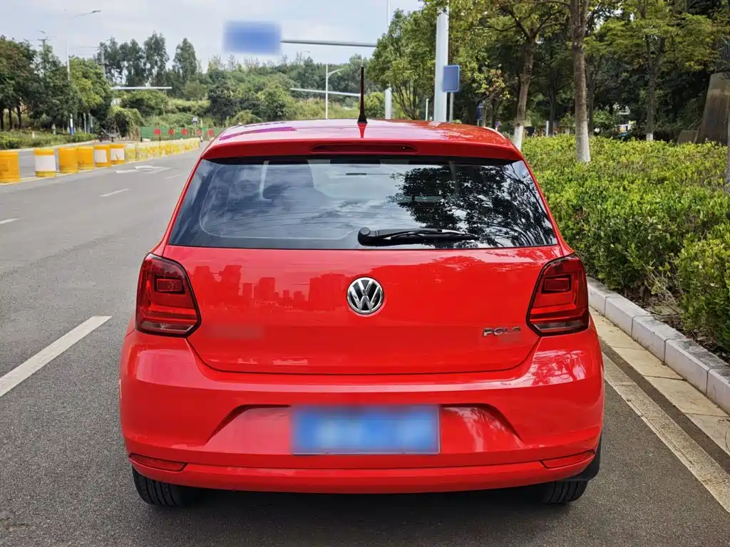Volkswagen Polo — миниатюра 5