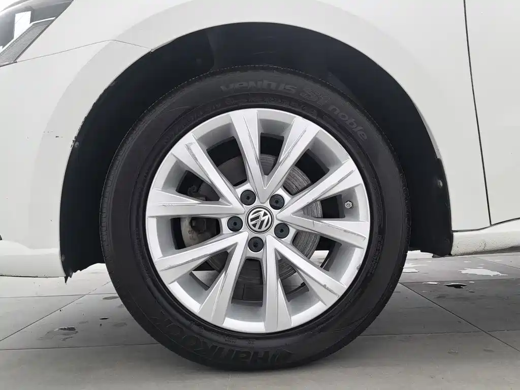 Volkswagen Lavida — миниатюра 17
