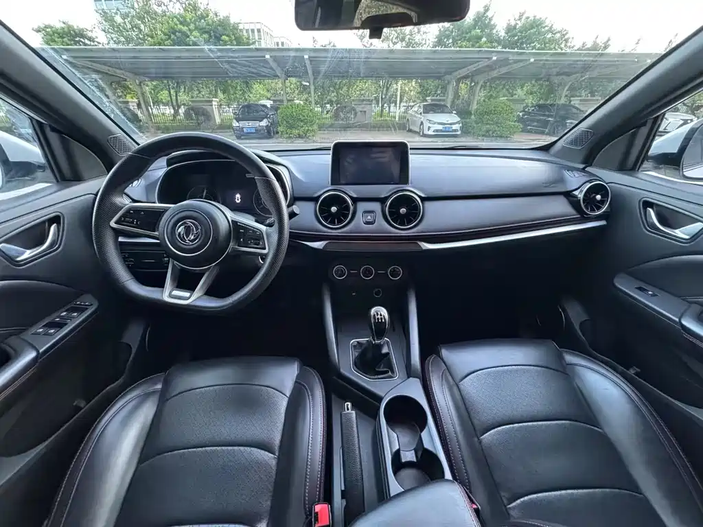 Dongfeng 500 2021 1.5L MT