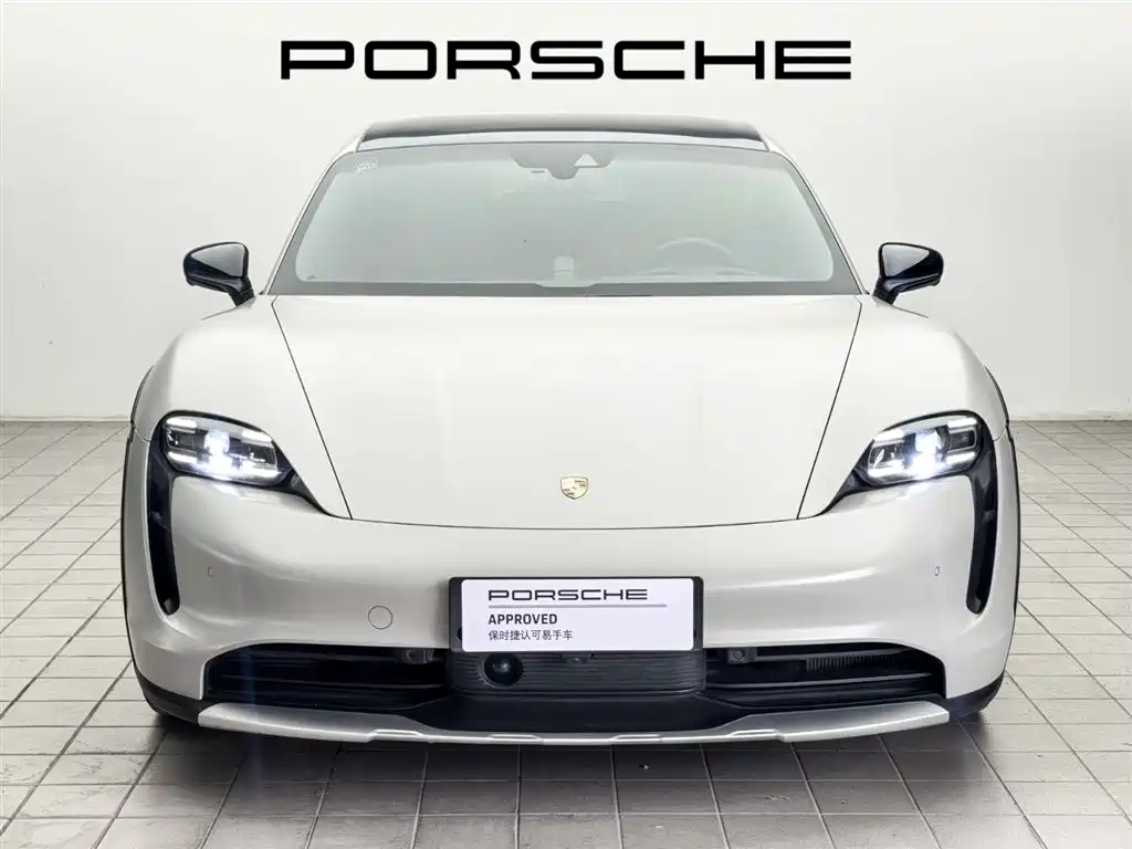 Porsche Taycan — миниатюра 2