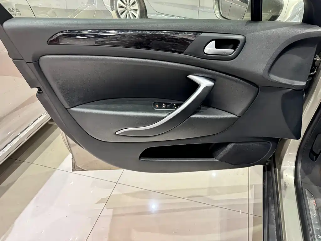 Citroen C5 — миниатюра 14
