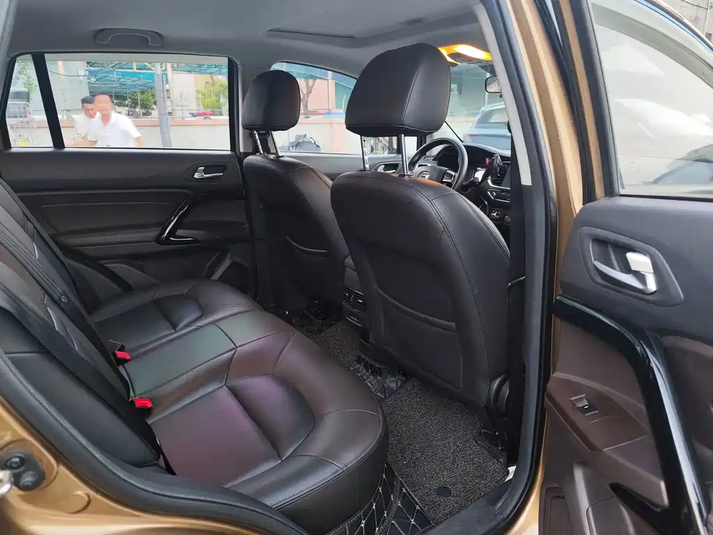 GAC Motor GS4 Hybrid — миниатюра 17