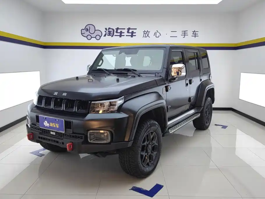 BAIC BJ40 2023 2.0D AT