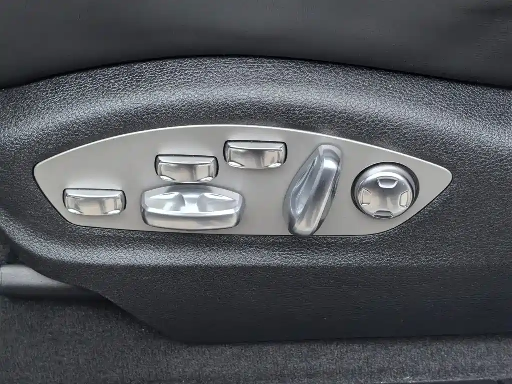 Porsche Macan — миниатюра 31