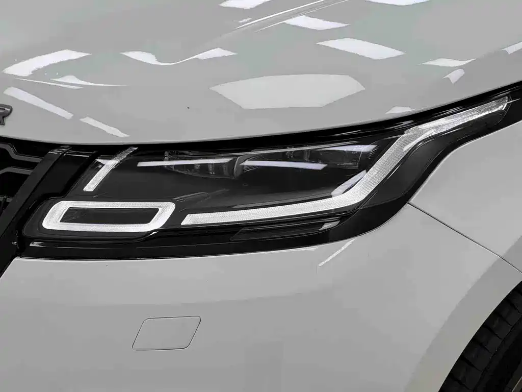 Land Rover Velar — миниатюра 5
