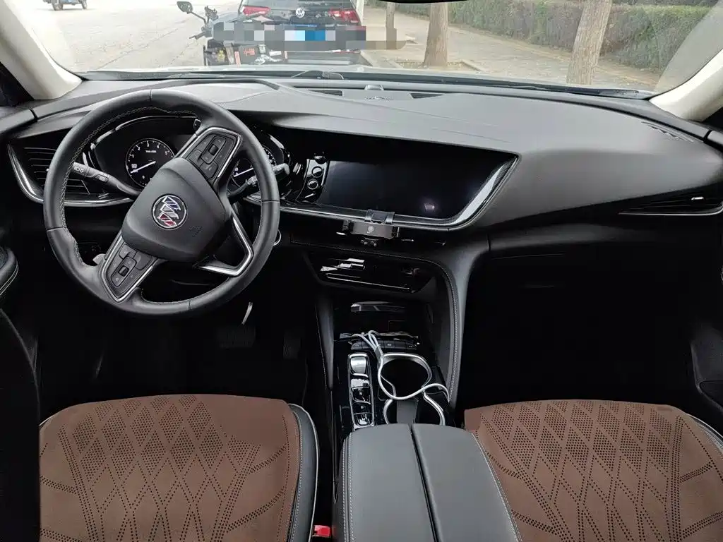 Buick Envision S — миниатюра 10