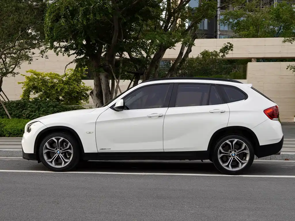 BMW X1 (Import) xDrive28i, фото 4
