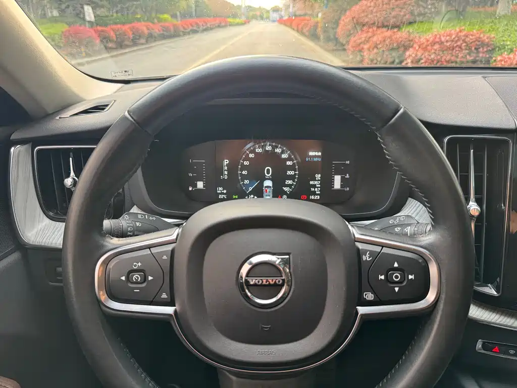 Volvo XC60 2019 T5 VI