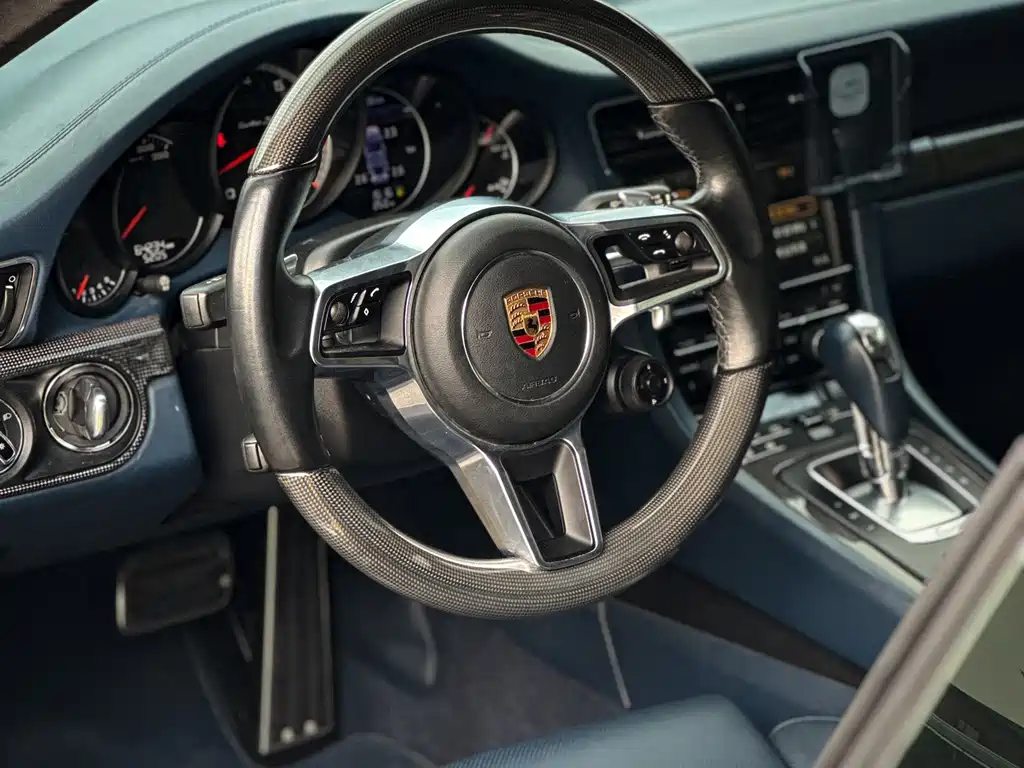 Porsche 911 — миниатюра 4