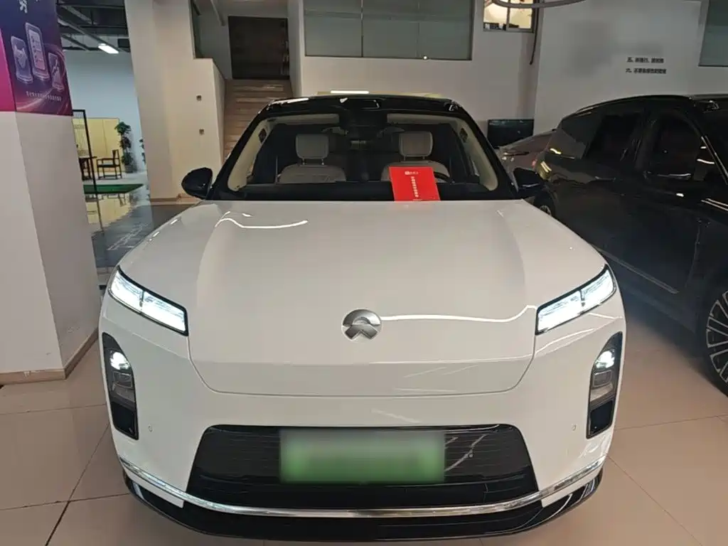 NIO ES8 — миниатюра 3