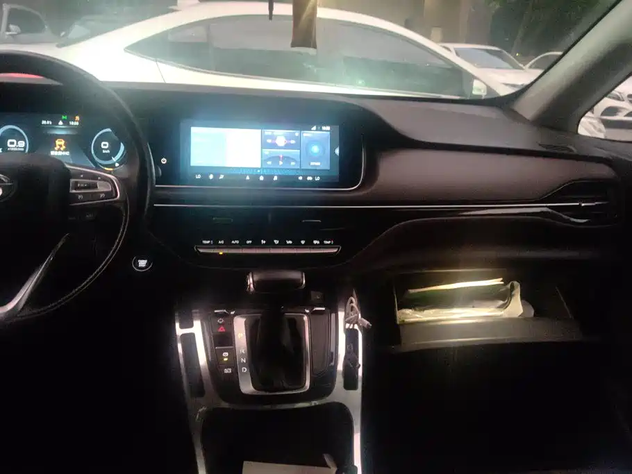 GAC Motor Trumpchi M6 — миниатюра 13