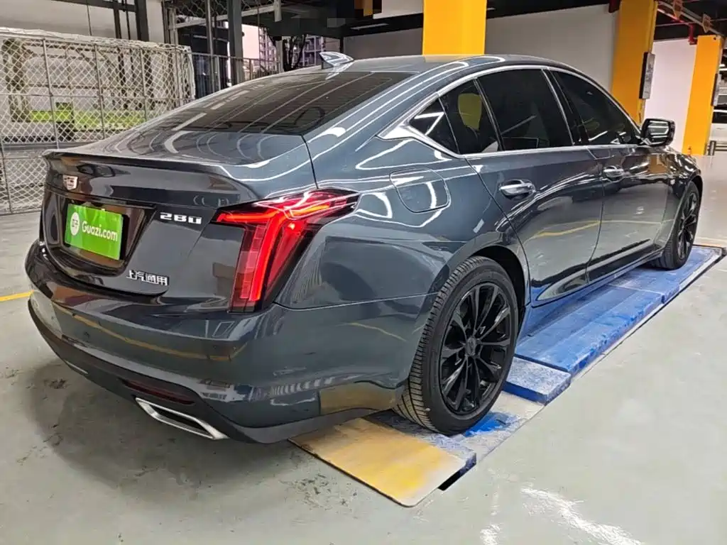 Cadillac CT5 — миниатюра 7