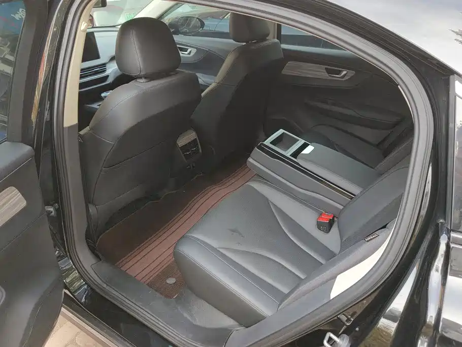 Hongqi Hongqi E-QM5 — миниатюра 11