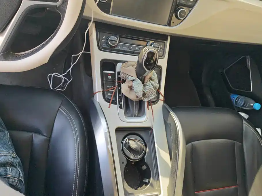 Geely Boyue — миниатюра 16