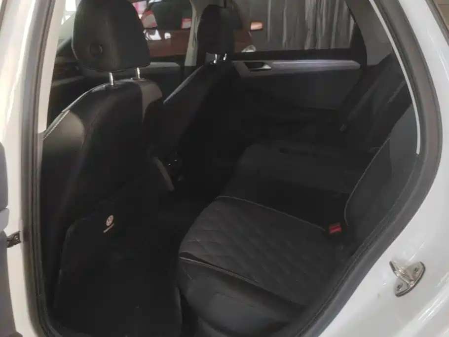 Volkswagen Sagitar — миниатюра 11