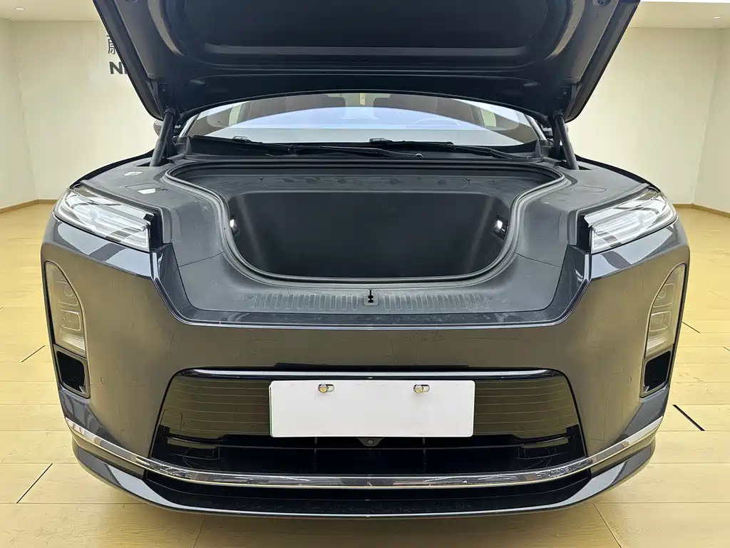 NIO ES8 — миниатюра 19