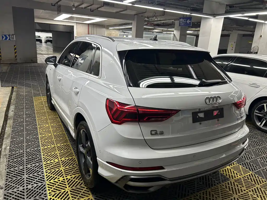 Audi Q3 2022 35 TFSI Fashion