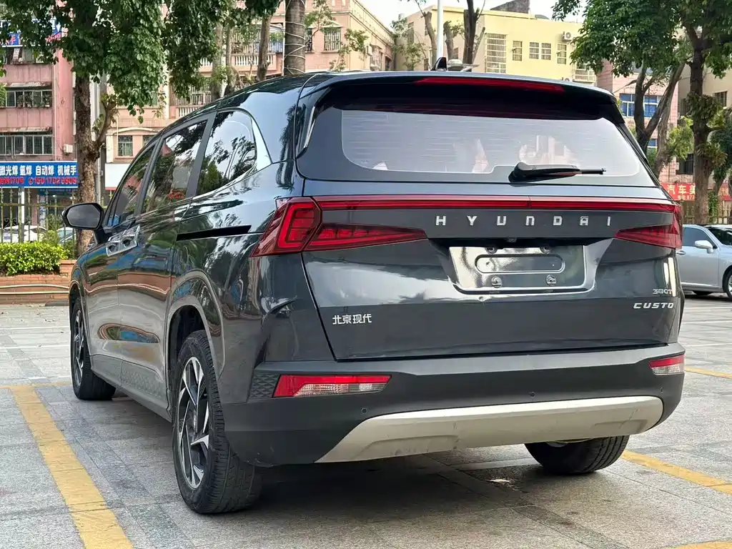 Hyundai Custo 2021 380TGDi Luxury LUX Premium