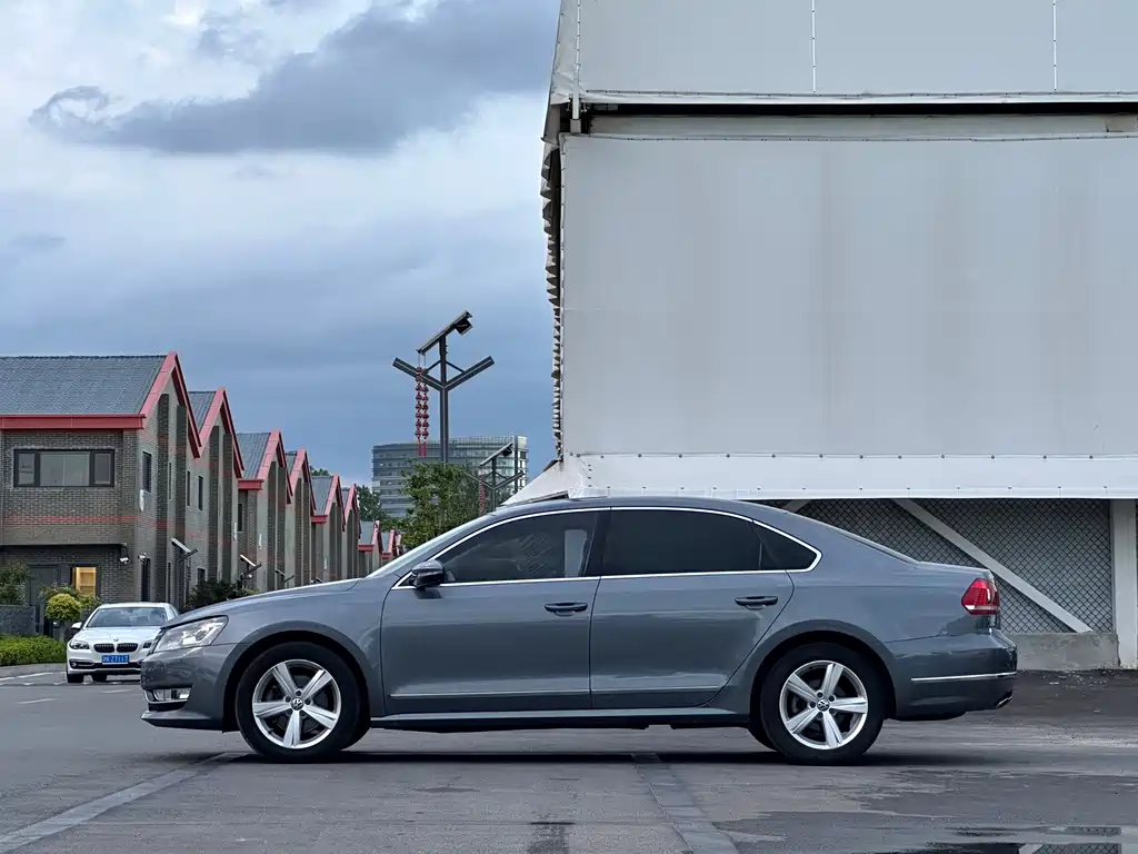 Volkswagen Passat — миниатюра 4