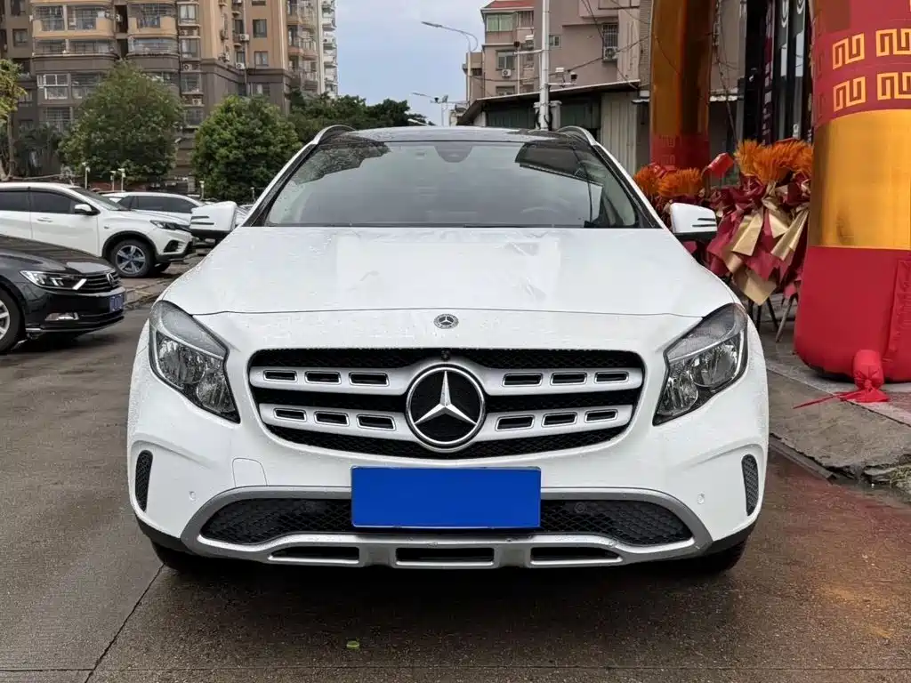 Mercedes-Benz GLA — миниатюра 2