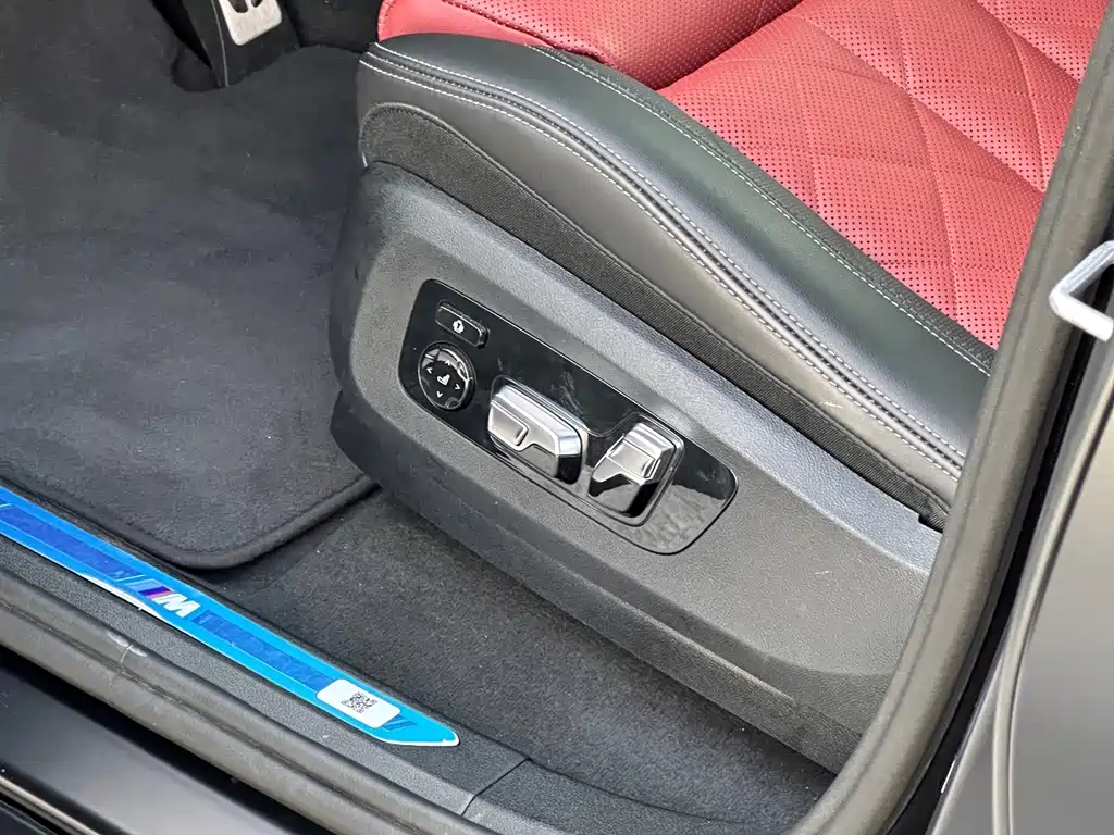 BMW X6 — миниатюра 27