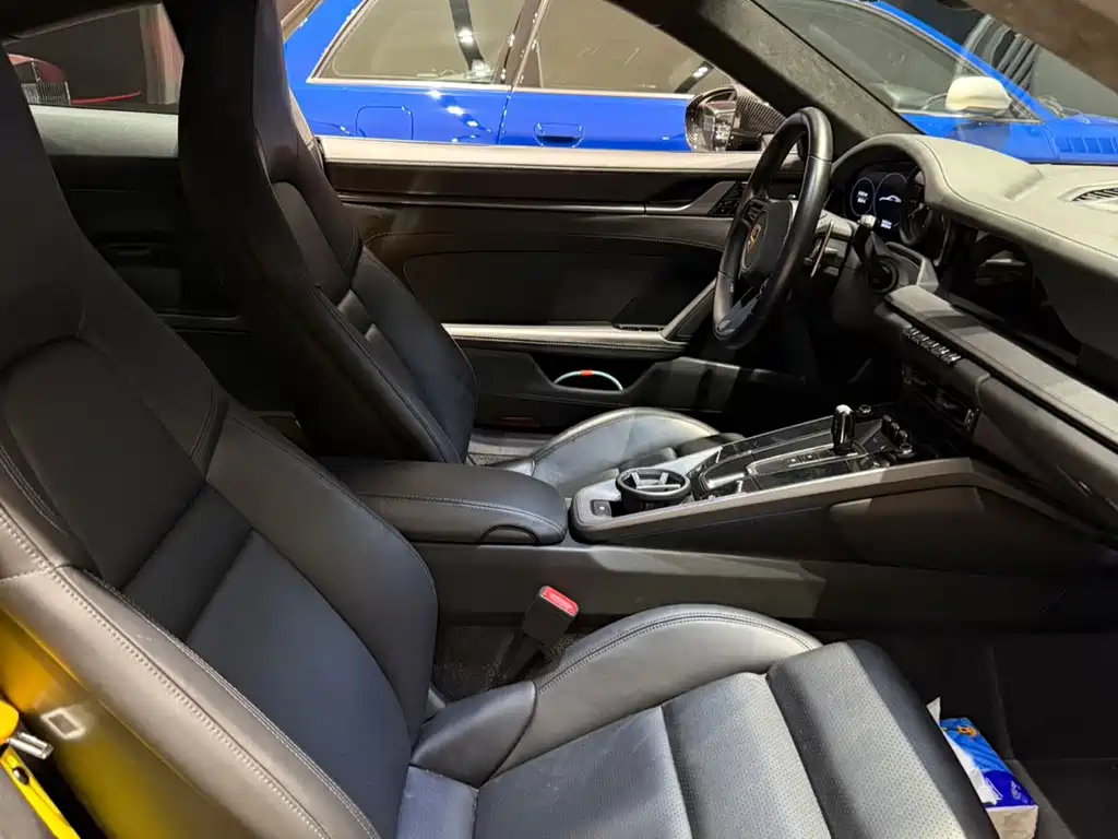Porsche 911 — миниатюра 13