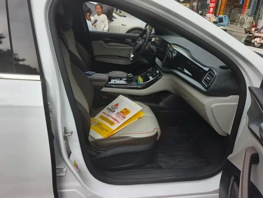 BYD Qin PLUS — миниатюра 8