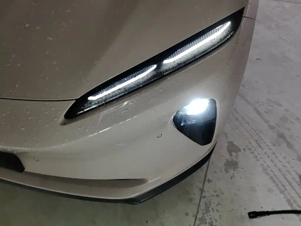 NIO ET5 — миниатюра 24