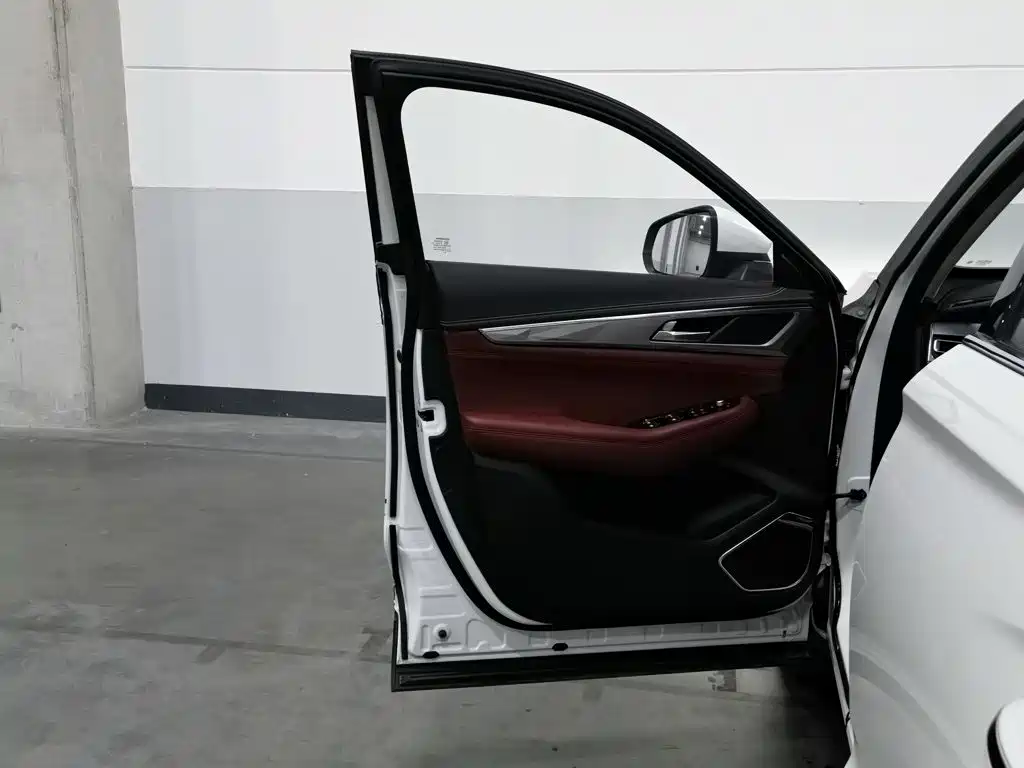 Changan CS85 COUPE — миниатюра 8